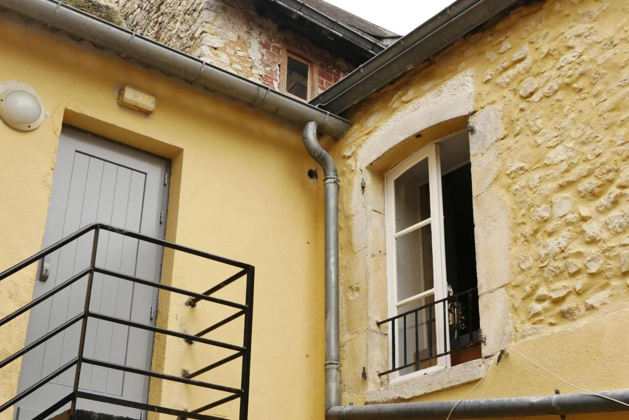 Les Oiseaux De Passage Hotel Saint-Gaultier ภายนอก รูปภาพ