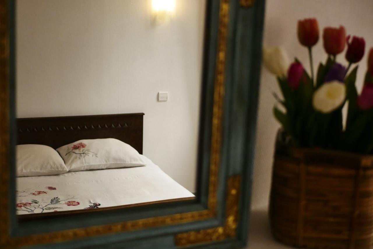 Les Oiseaux De Passage Hotel Saint-Gaultier ภายนอก รูปภาพ